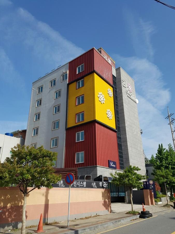 Raon Hotel Gwangyang  Bagian luar foto